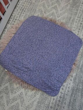 Kyte baby Taro Leopard baby blanket